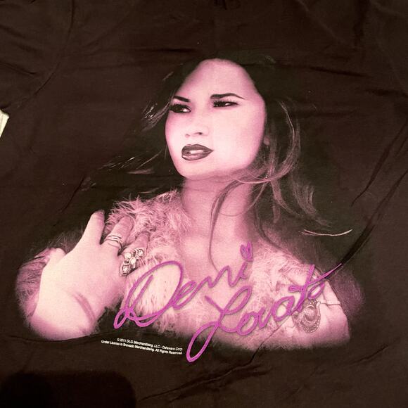 Demi Lovato Top Womens Small Black Graphic Summer Tour 2012 Band Tee T-Shirt - Picture 2 of 4
